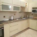 Royal Apartments - Apartamenty Inowroclawska